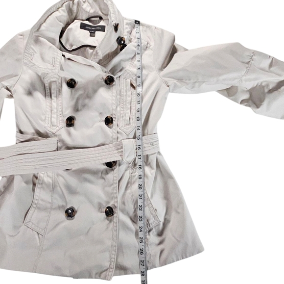 Jones New York Cream Double-Breasted Trench Coat with Belt Size Small - Picture 5 of 6